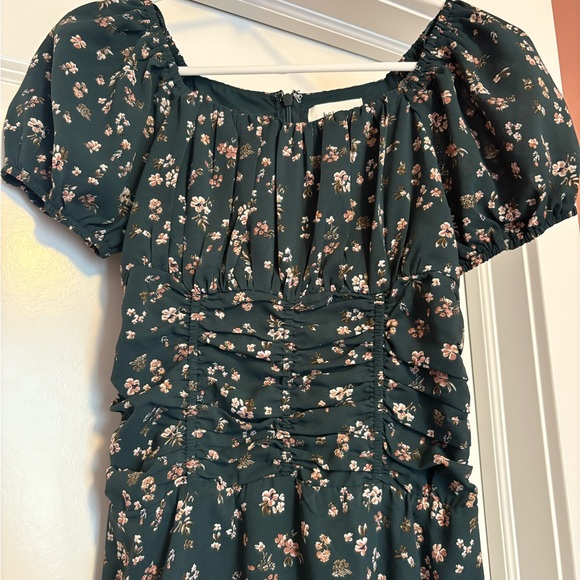 Bohme Floral Green Dress - Picture 3 of 3